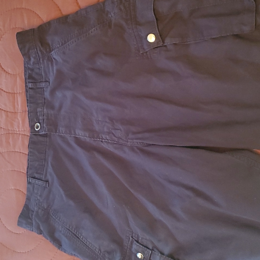 Levi Strauss 34/35 cargo shorts